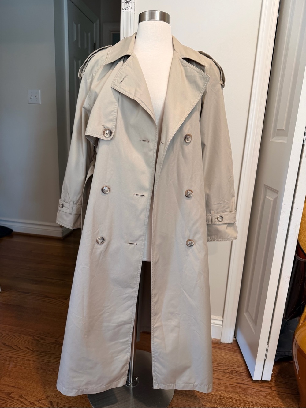 Vintage 90s Towne by London Fog Trench Coat - Women’s Size 6 Reg (Pristine!)